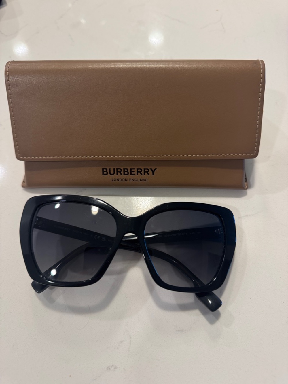 Burberry Black Oversized Square Women's Sunglasses with Tan Case